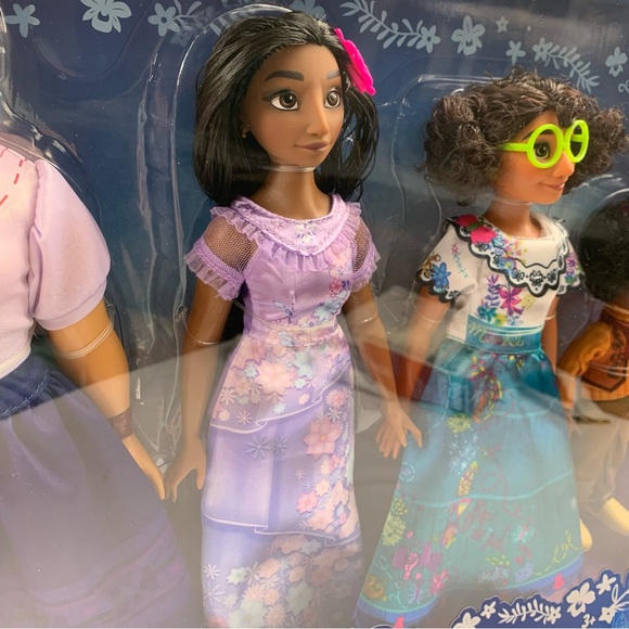Disney Encanto Character Doll Set Mirabel Isabela Luisa Antonio Gift Set 4 Count - Picture 8 of 14